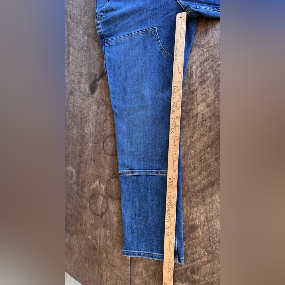 Carhartt Rugged Flex Relaxed Fit Double Front Jean Womens Sz 12S 105110-H97 NWT - Picture 9 of 15